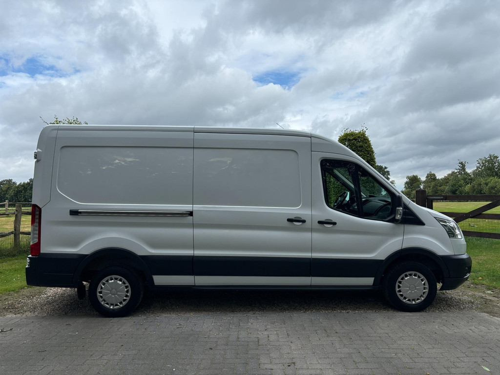 39894123-26.jpg
