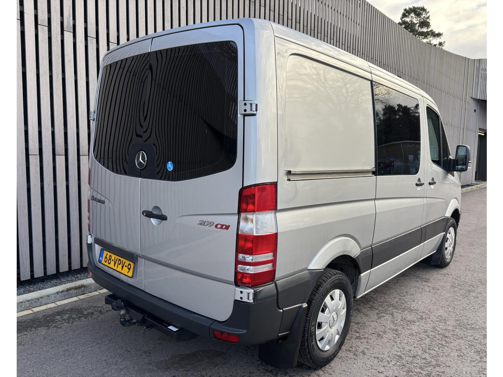 Mercedes-Benz Sprinter Automaat / Rolstoelvervoer / scootmobiel 41688241-12.jpg | Arno van Putten