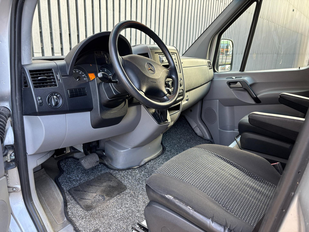 Mercedes-Benz Sprinter Automaat / Rolstoelvervoer / scootmobiel 41688241-3.jpg | Arno van Putten