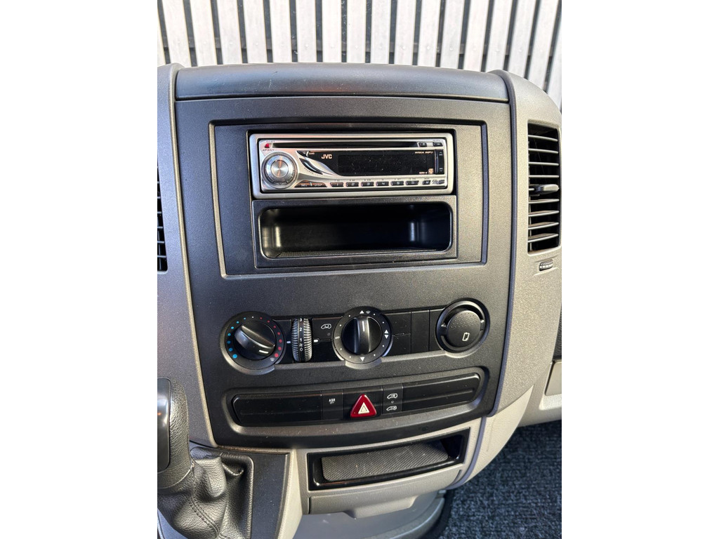 Mercedes-Benz Sprinter Automaat / Rolstoelvervoer / scootmobiel 41688241-7.jpg | Arno van Putten