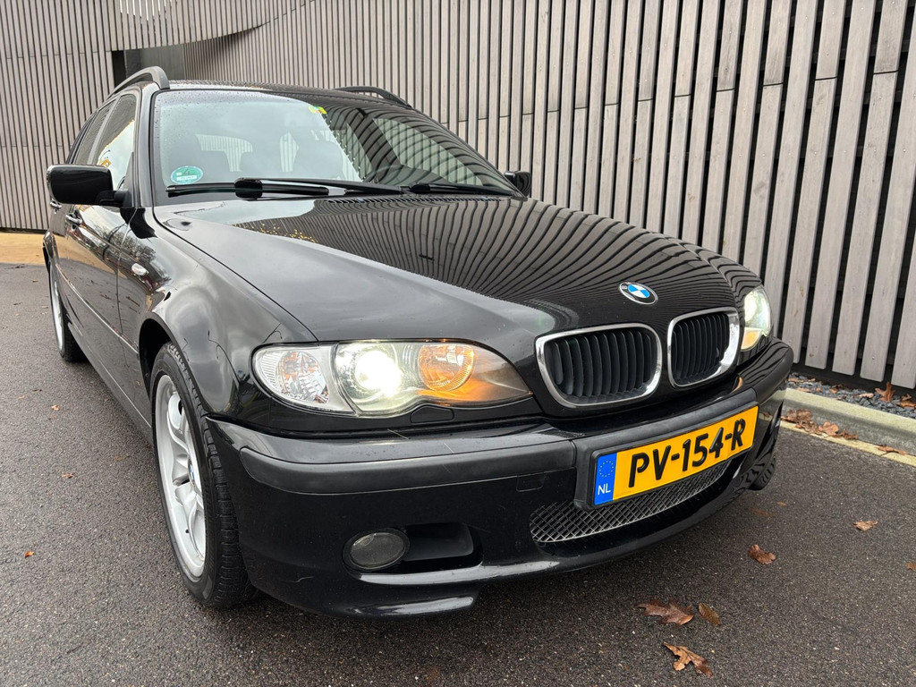 BMW 3 Serie Touring 320i Executive M-Pakket / Automaat 41804544-15.jpg | Arno van Putten