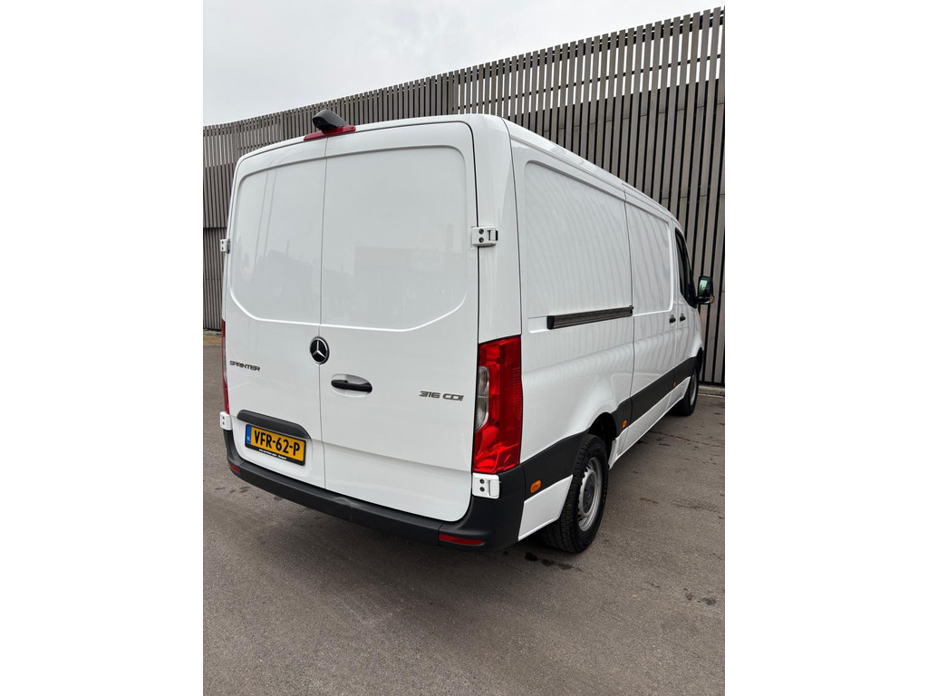 Mercedes-Benz Sprinter 316 CDI L2H1 Koelwagen Dag en Nacht 42922366-21.jpg | Arno van Putten