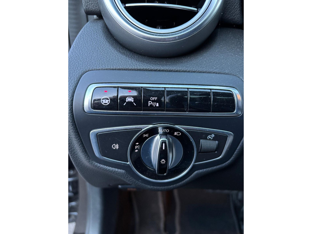 Mercedes-Benz C-Klasse Estate 300 CDI HYBRID / Panoramadak 42997468-11.jpg | Arno van Putten