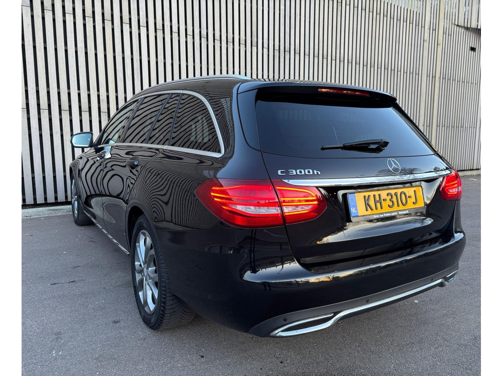 Mercedes-Benz C-Klasse Estate 300 CDI HYBRID / Panoramadak 42997468-2.jpg | Arno van Putten