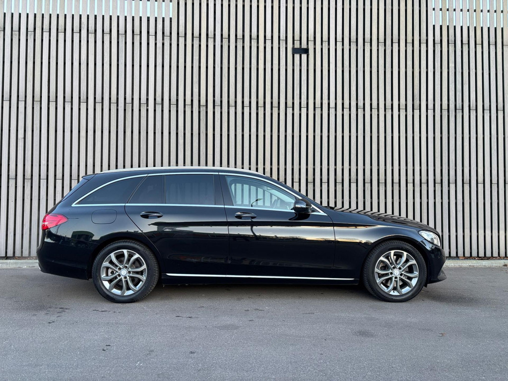 Mercedes-Benz C-Klasse Estate 300 CDI HYBRID / Panoramadak 42997468-21.jpg | Arno van Putten