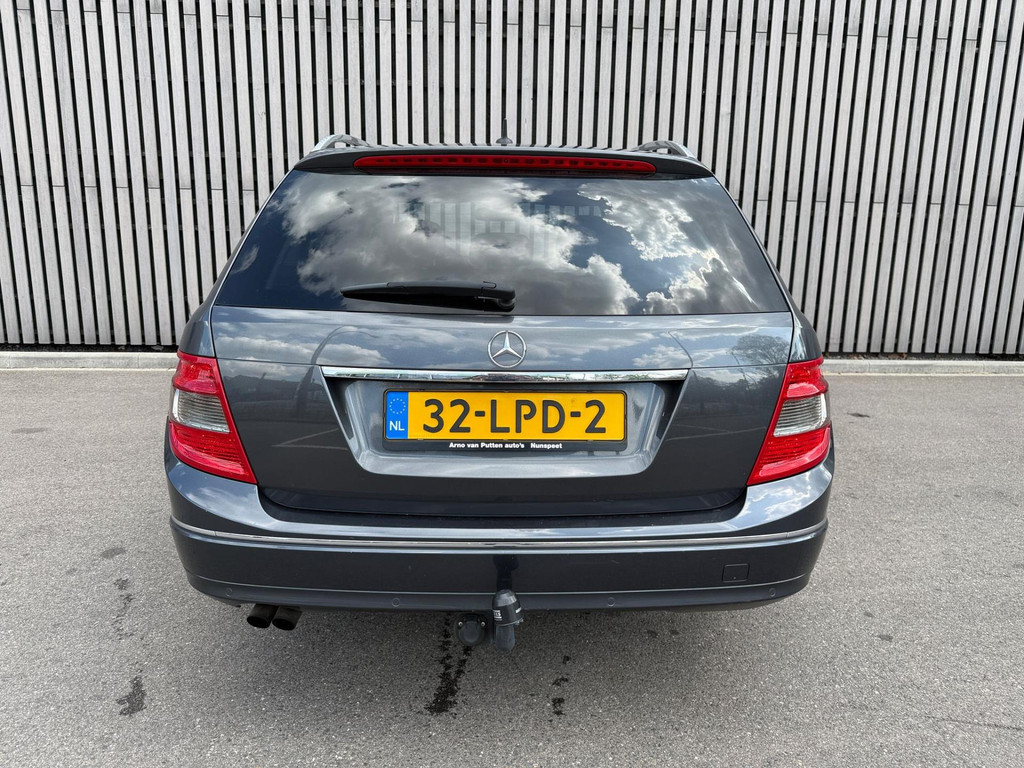 44294179-14.jpg