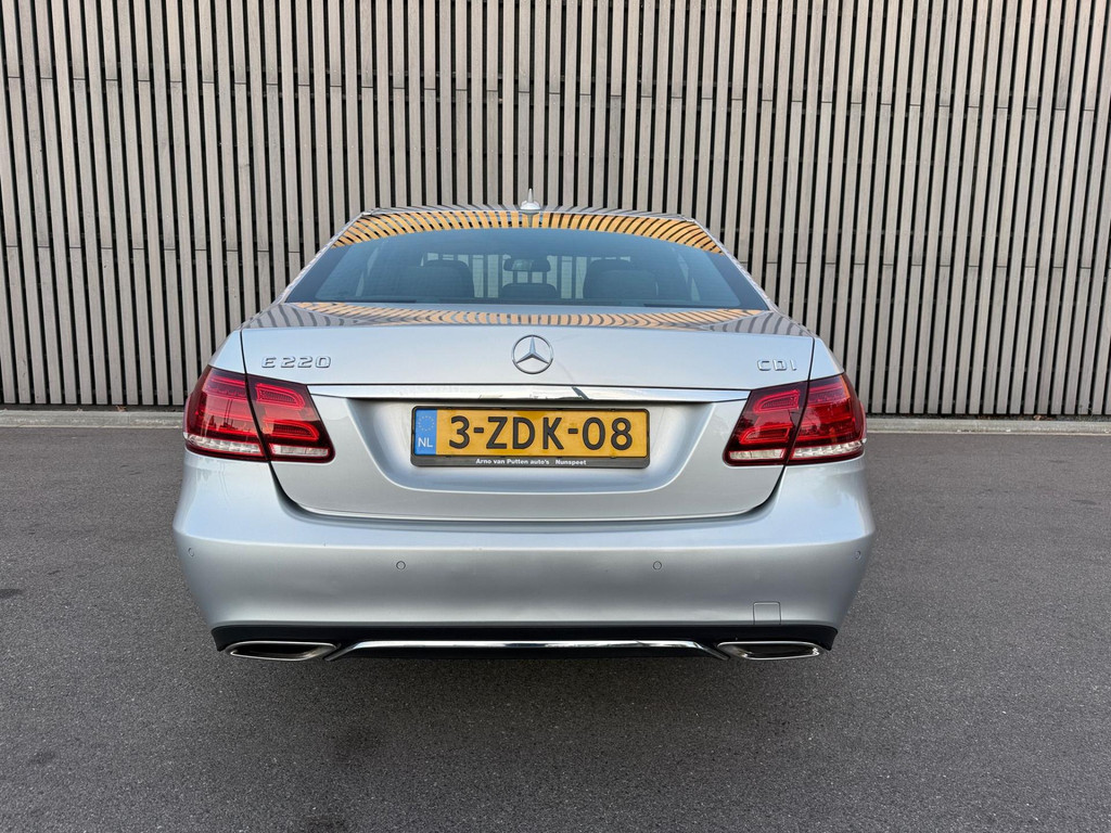 44518808-17.jpg