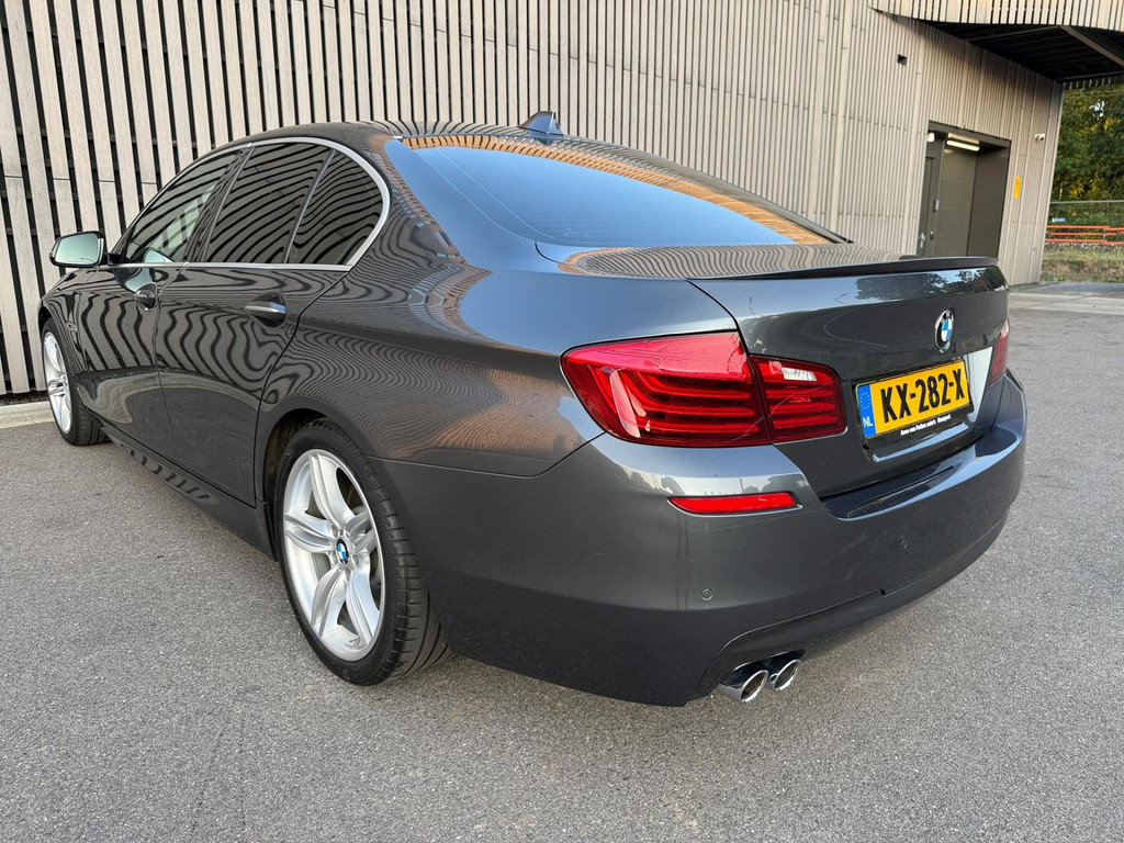 BMW 5 Serie 520d M Sport Edition - Panoramadak - vol opties 45645383-2.jpg | Arno van Putten