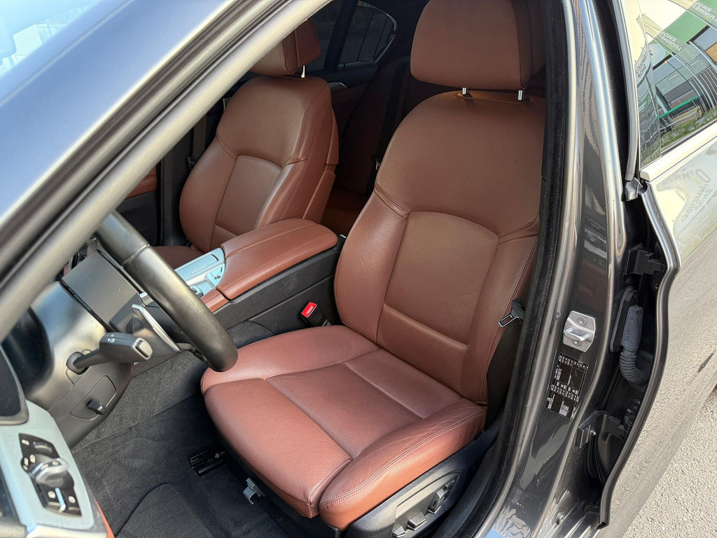 BMW 5 Serie 520d M Sport Edition - Panoramadak - vol opties 45645383-3.jpg | Arno van Putten