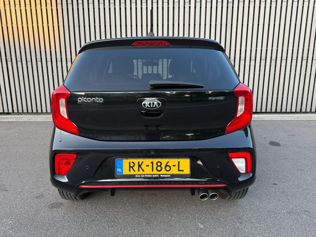 45821825-20.jpg