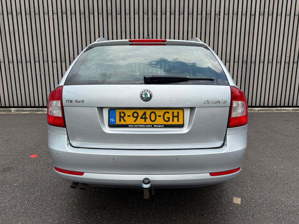 Škoda Octavia 1.6 TDI 4X4 goed onderhouden! 46365576-21.jpg | Arno van Putten