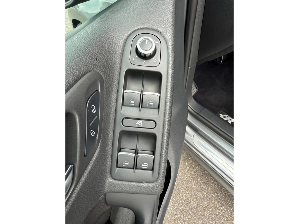 Volkswagen Golf 2.0 R 4-Motion R20 Origineel Hollands! 46589672-14.jpg | Arno van Putten