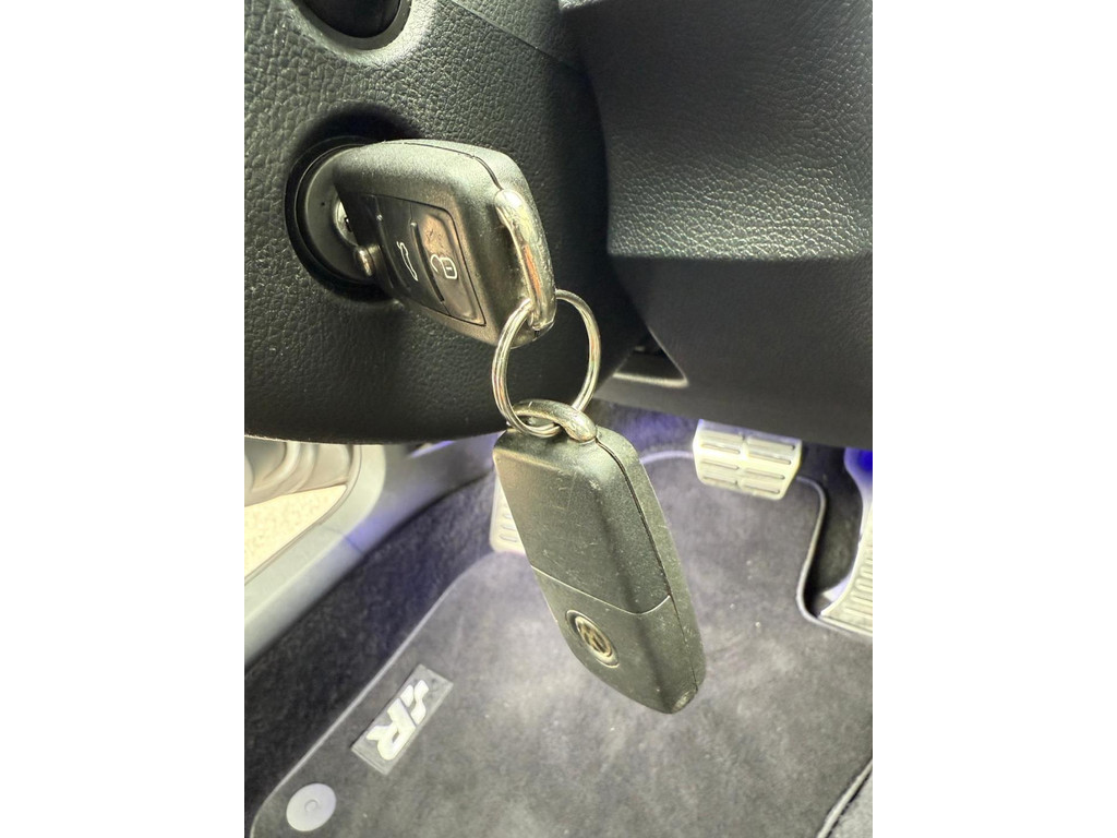 Volkswagen Golf 2.0 R 4-Motion R20 Origineel Hollands! 46589672-16.jpg | Arno van Putten