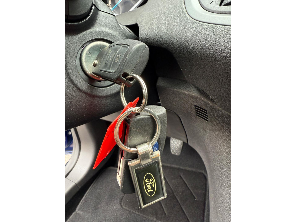 Ford Fiesta 1.0 Style - Airco - Navigatie - Cruise control 46644505-14.jpg | Arno van Putten