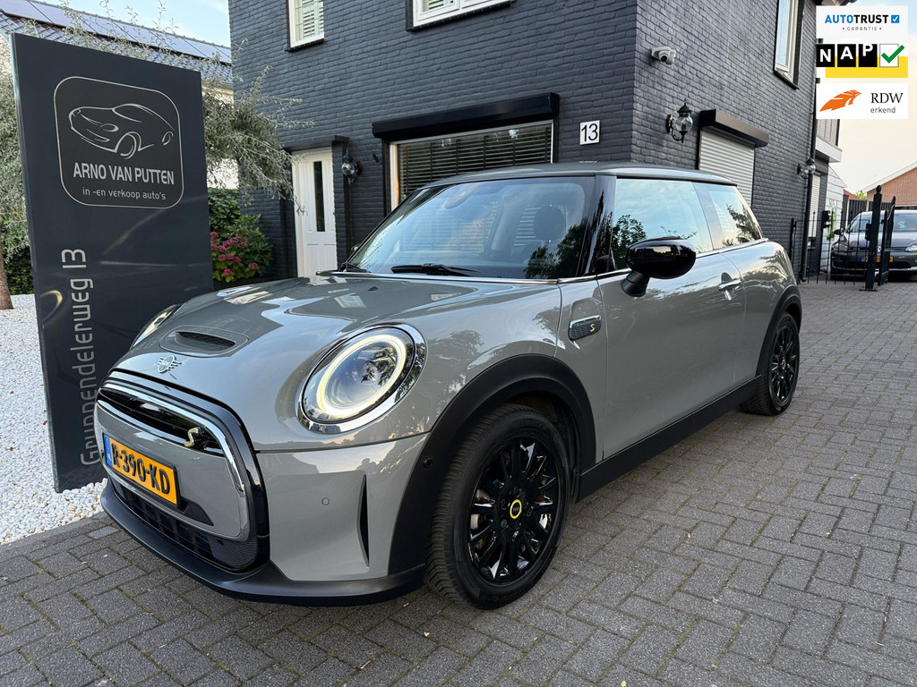 MINI Mini Electric Resolute Edition 33 kWh Facelift 47250981-0.jpg | Arno van Putten