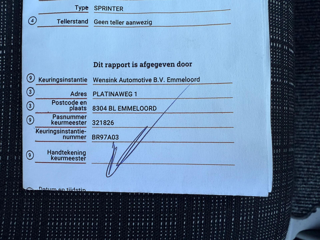 47339445-9.jpg