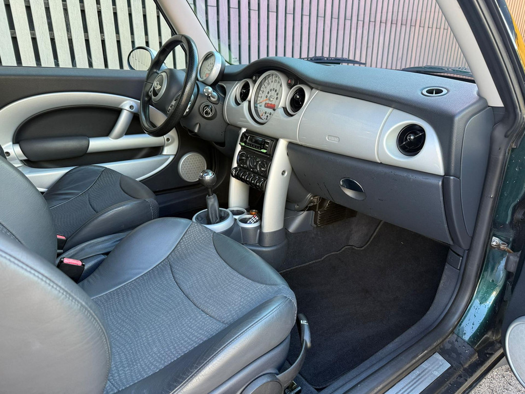 MINI Mini 1.6 Cooper Chili - Panoramadak 47590622-23.jpg | Arno van Putten