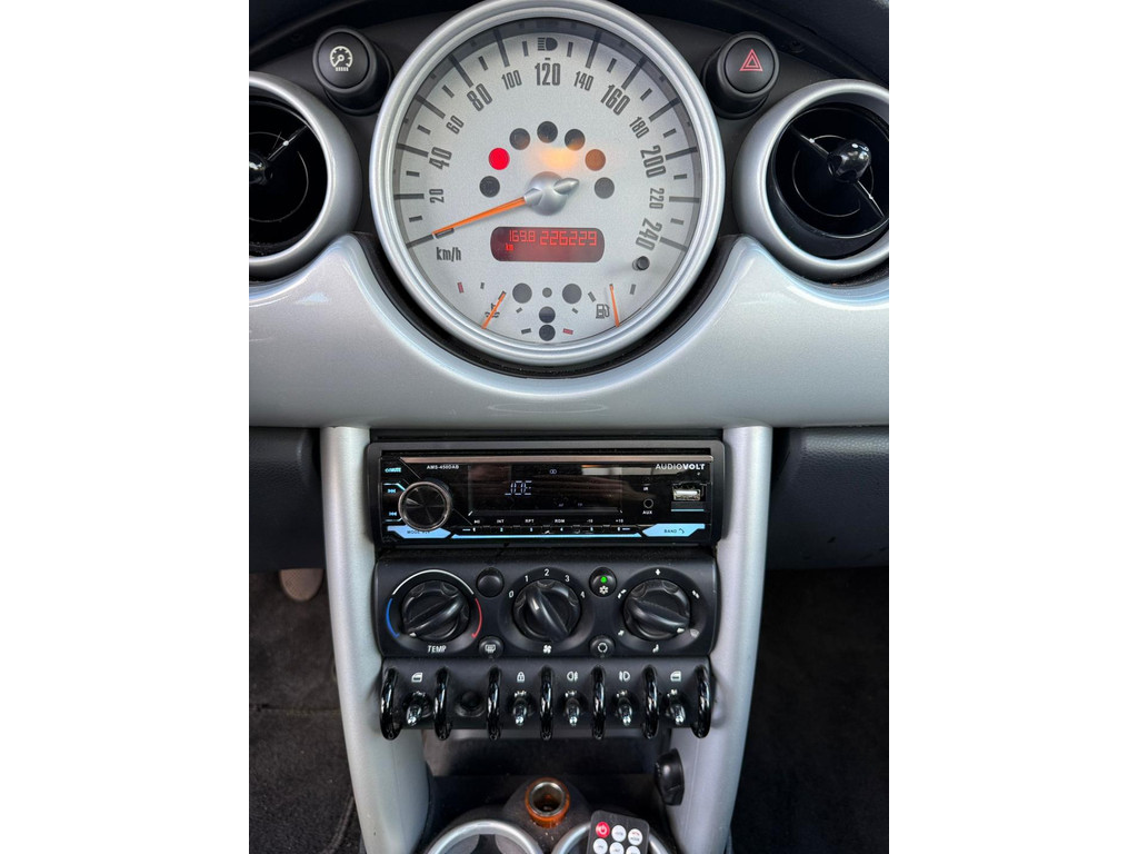 MINI Mini 1.6 Cooper Chili - Panoramadak 47590622-26.jpg | Arno van Putten