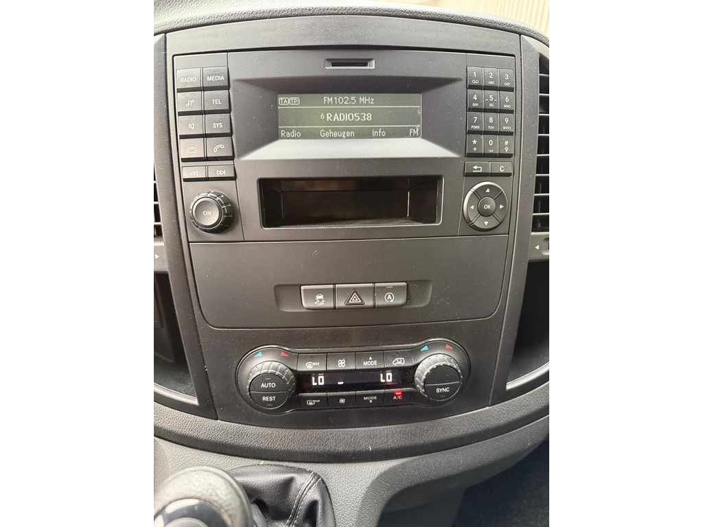 Mercedes-Benz Vito 114 CDI Lang L2 Dubbele Cabine - Airco - Cruise 48793452-9.jpg | Arno van Putten