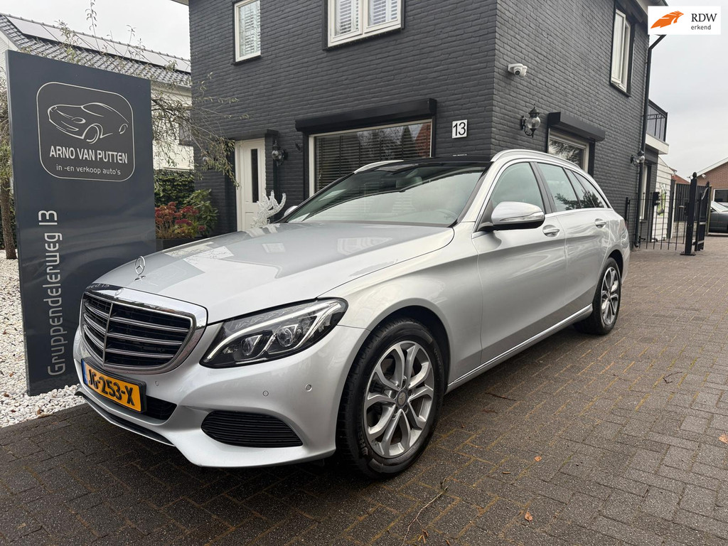 Mercedes-Benz C-Klasse Estate 180 Edition 1 / Pano / Trekhaak 49507249-0.jpg | Arno van Putten