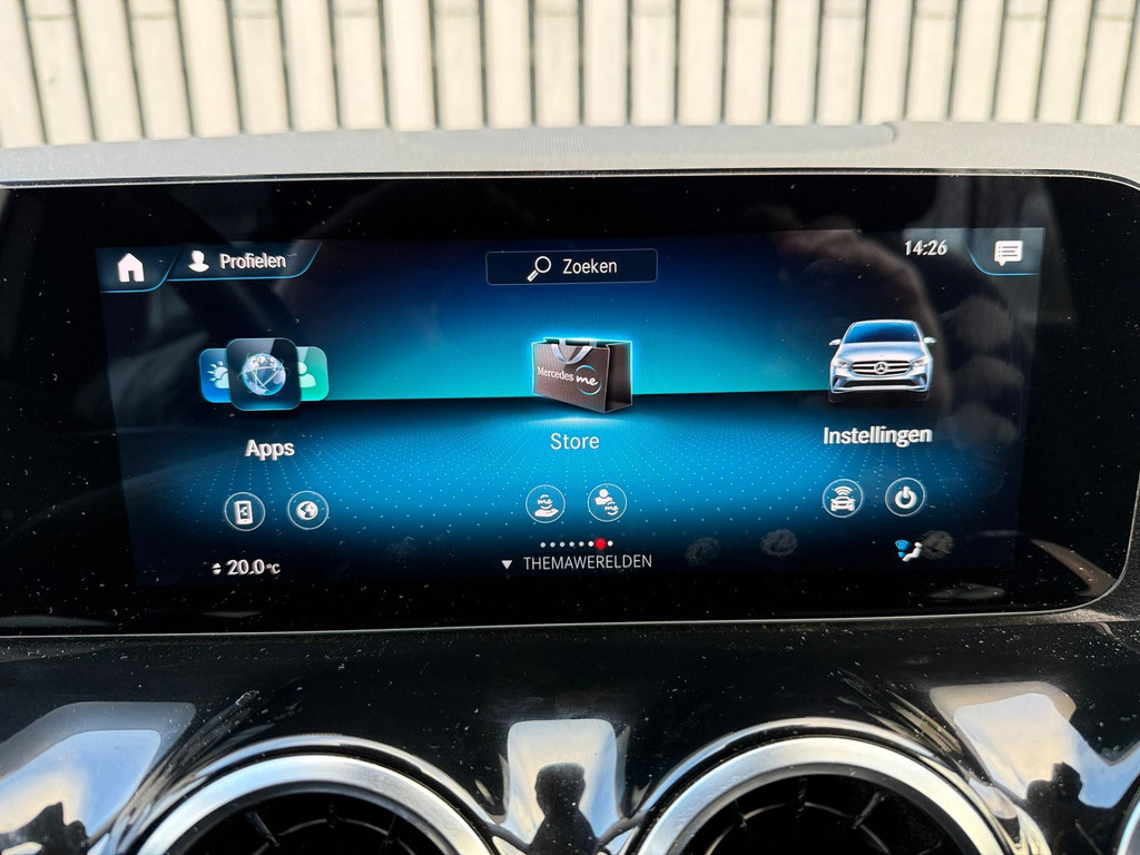 Mercedes-Benz B-Klasse 200 Business Solution / Widescreen / Camera 49791201-14.jpg | Arno van Putten