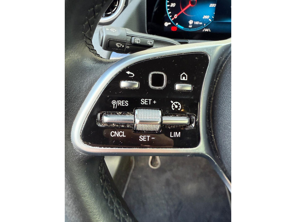 Mercedes-Benz B-Klasse 200 Business Solution / Widescreen / Camera 49791201-18.jpg | Arno van Putten