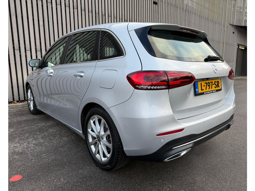 Mercedes-Benz B-Klasse 200 Business Solution / Widescreen / Camera 49791201-2.jpg | Arno van Putten