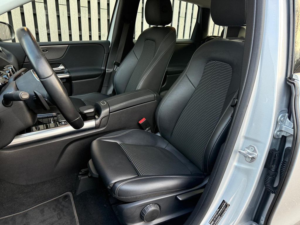 Mercedes-Benz B-Klasse 200 Business Solution / Widescreen / Camera 49791201-3.jpg | Arno van Putten