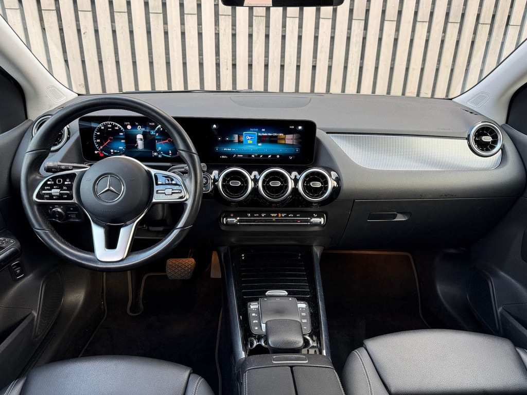 Mercedes-Benz B-Klasse 200 Business Solution / Widescreen / Camera 49791201-5.jpg | Arno van Putten