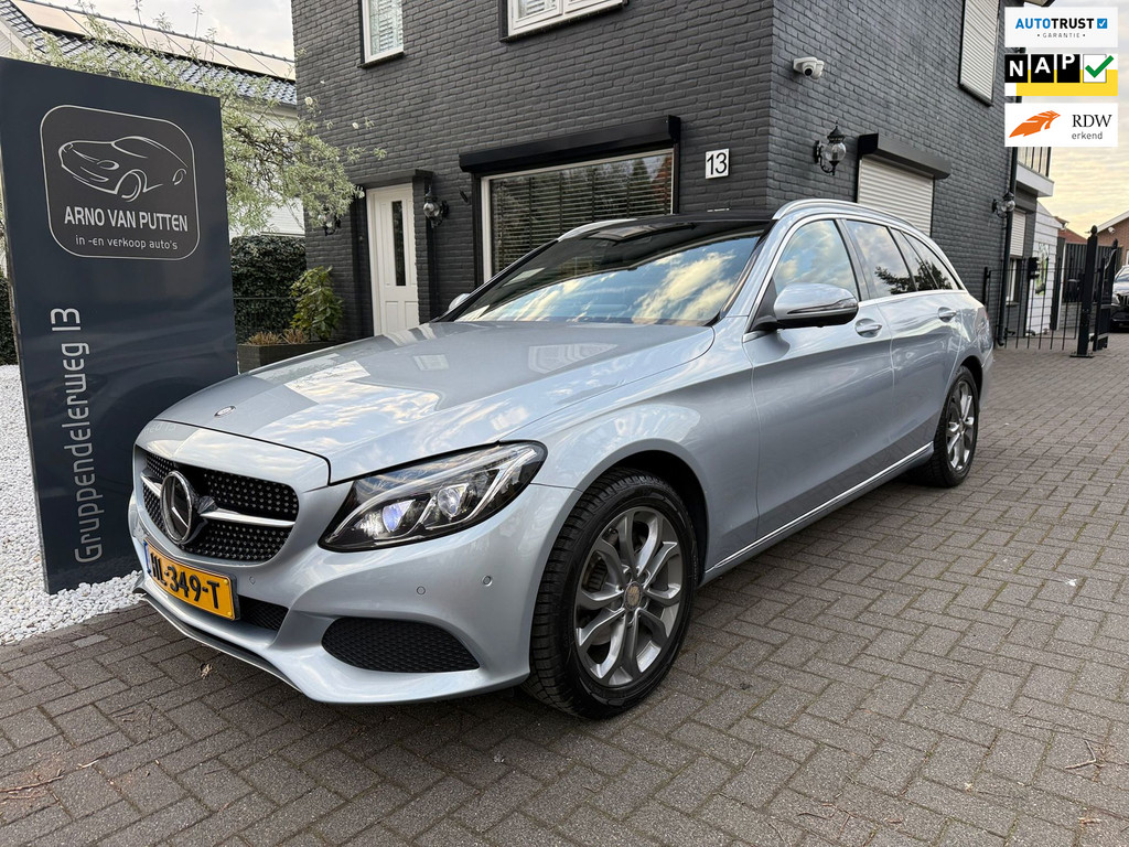 Mercedes-Benz C-Klasse Estate 200 Prestige /Pano /360 Camera /Leer /Distronic 52681085-0.jpg | Arno van Putten