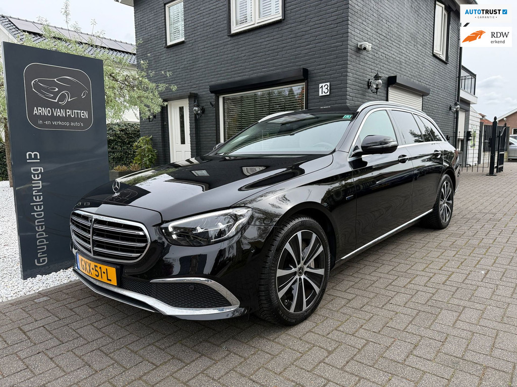 Mercedes-Benz E-Klasse Estate 300 de Facelift / Luxury Line 52768824-0.jpg | Arno van Putten