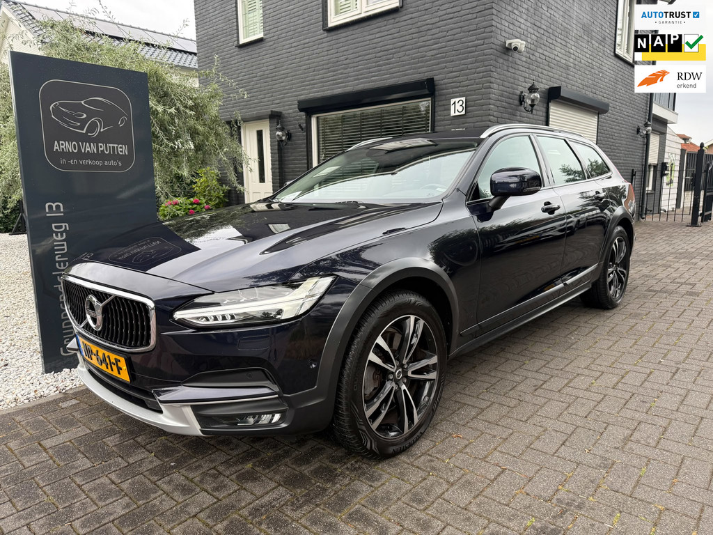 Volvo V90 Cross Country 2.0 D4 Pro AWD / Zeer netjes! 55091483-0.jpg | Arno van Putten